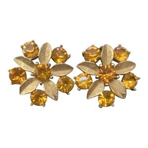 Sarah Coventry Vintage 60s Sarah Coventry "Amber Lites" Earrings Clip On 1359